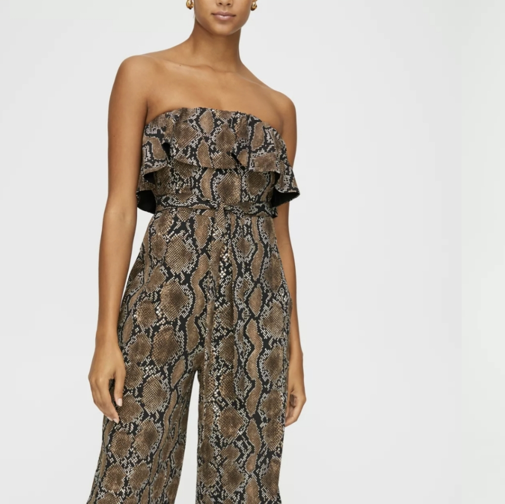 Babaton Python Snake Print Ruffle Flutter Jumpsuit - Picture 6 of 7